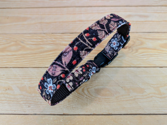 Brown Berries And Flowers Dog Collar