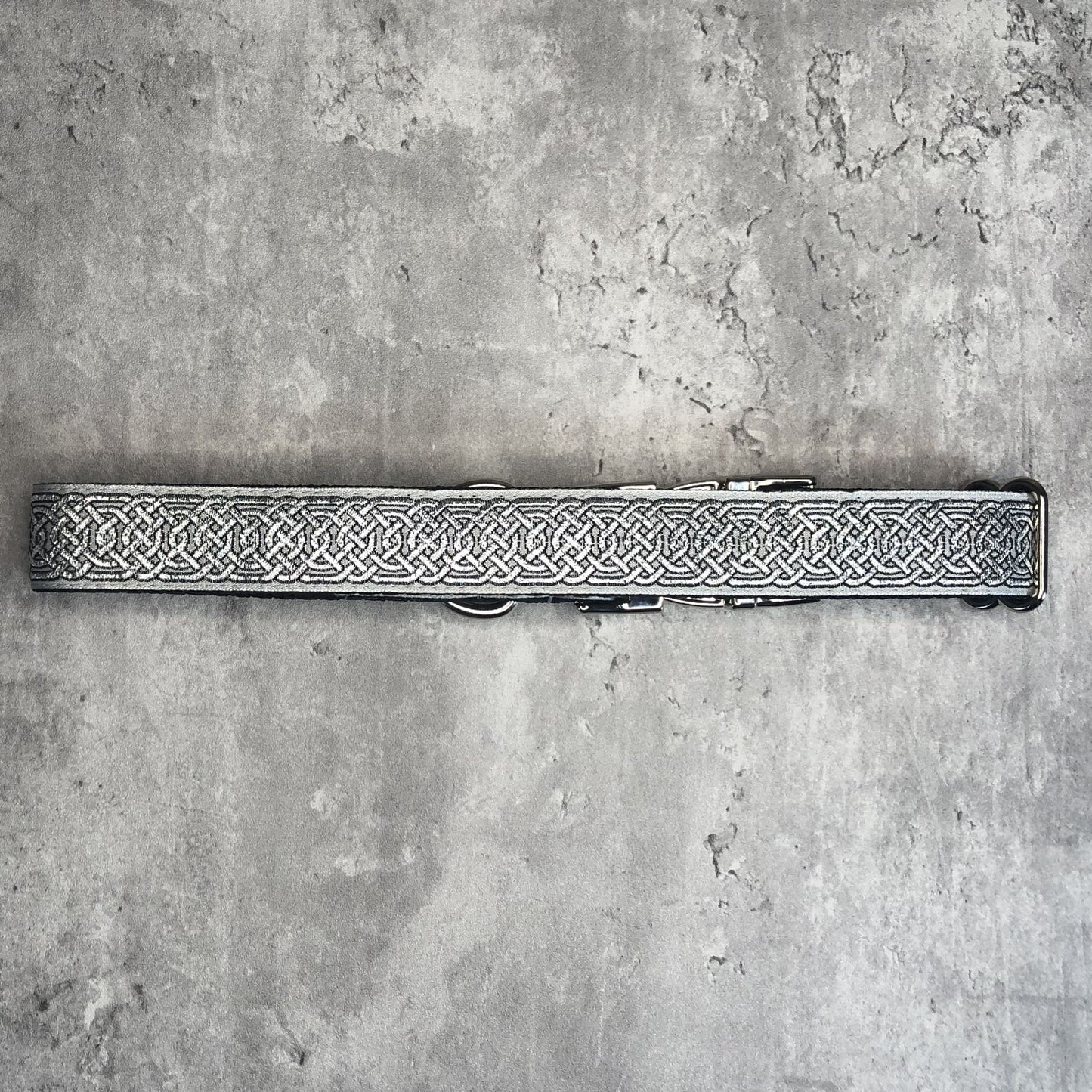 MORRIGAN Silver Celtic Knots Dog Collar