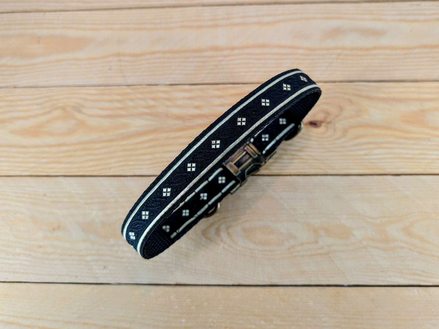Black and Gold Diamond Pattern Dog Collar Top View