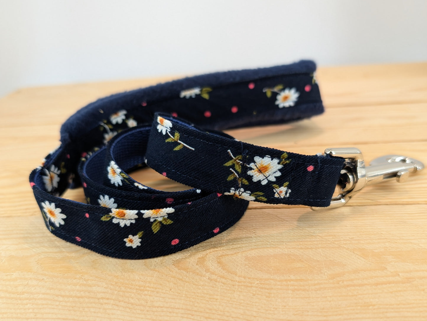 Navy Daisy Matching Dog Lead
