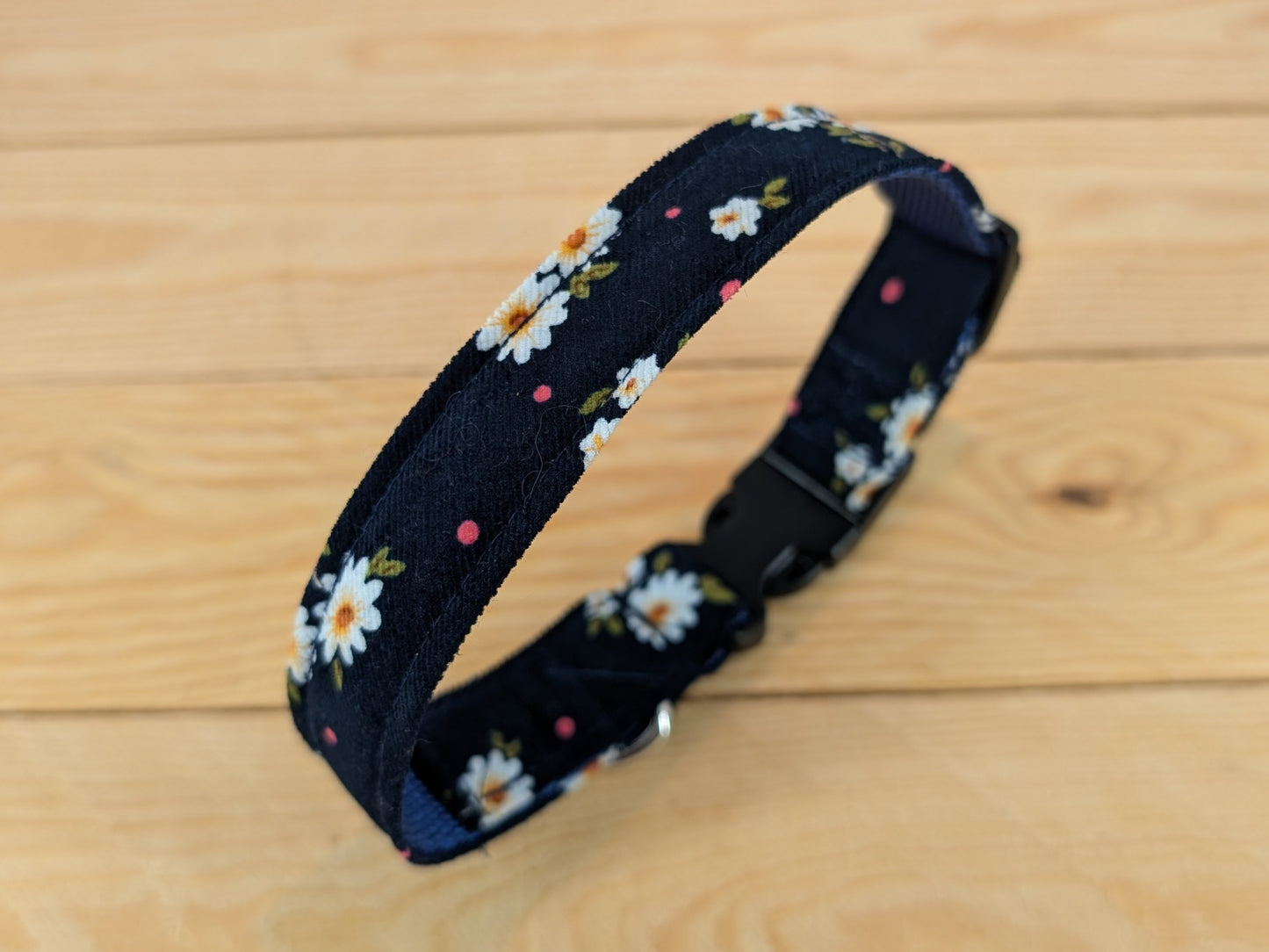 Navy Daisy Dog Collar