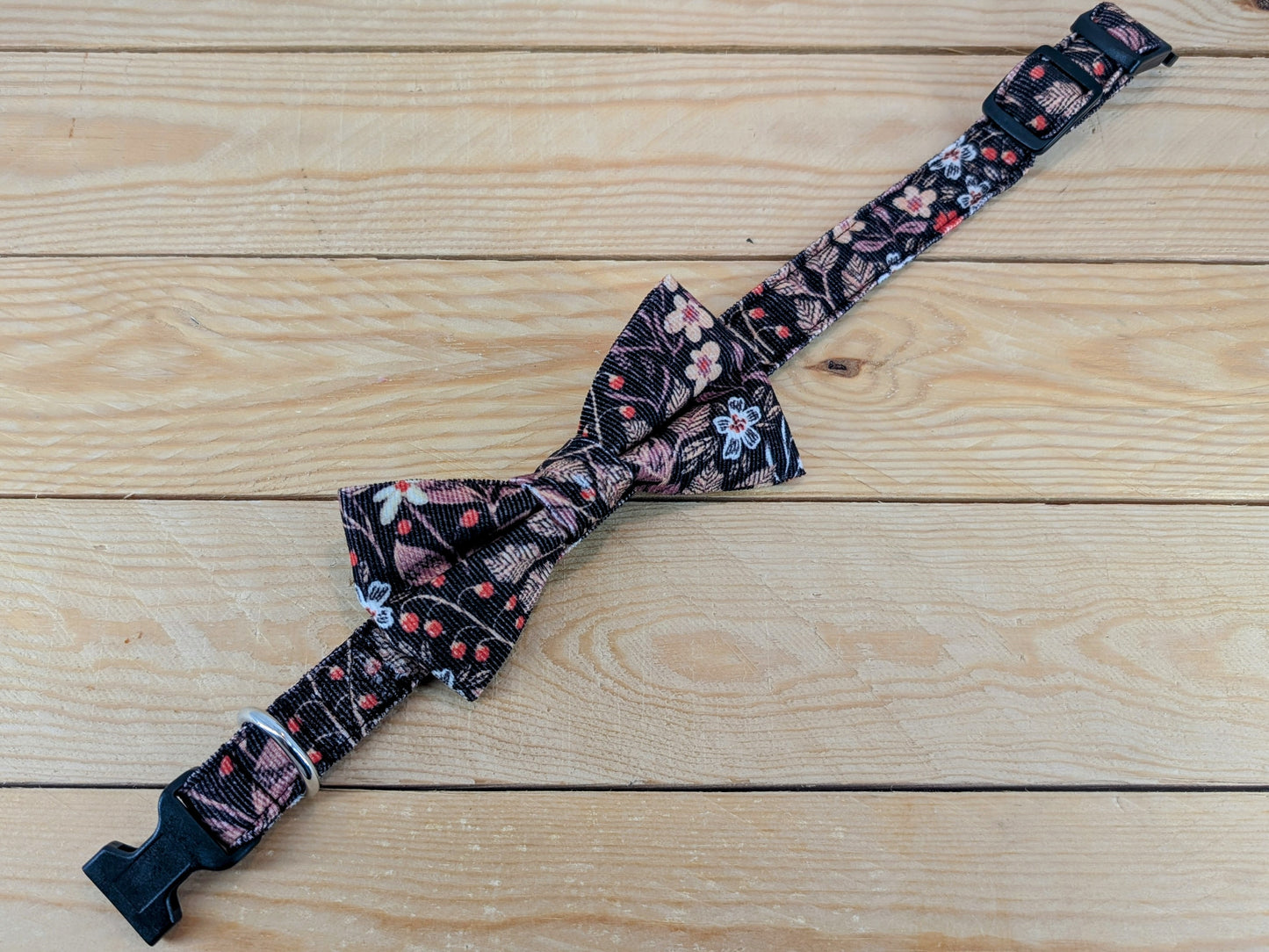 Brown Berries and Flowers Dog Bow Tie