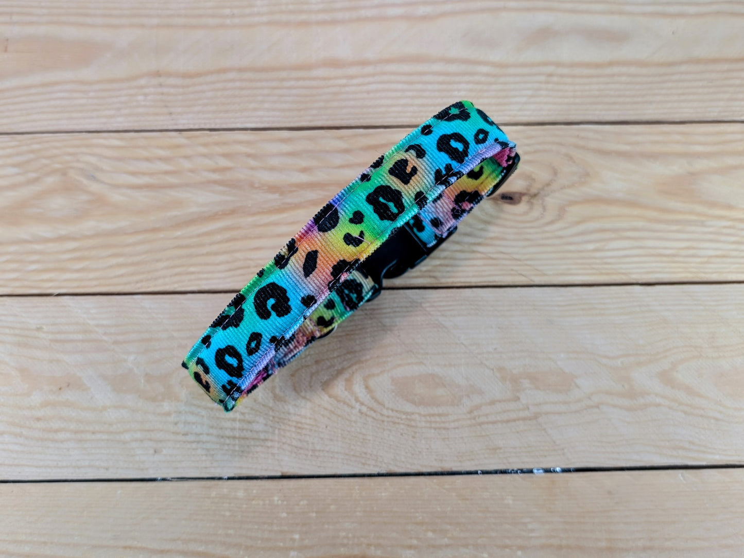 Multi-coloured Leopard Print Dog Collar