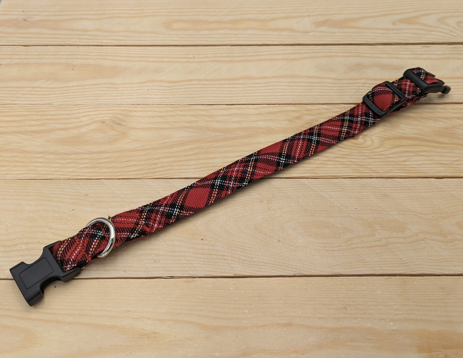 Red Tartan Dog Collar Unclipped