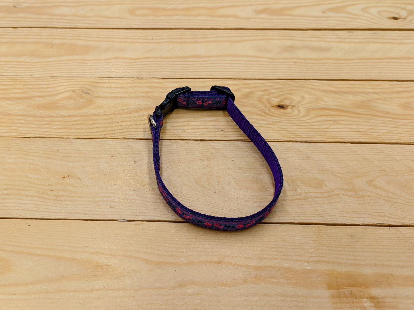 Purple, Yellow and Red Abstract Pattern Dog Collar Top Front View