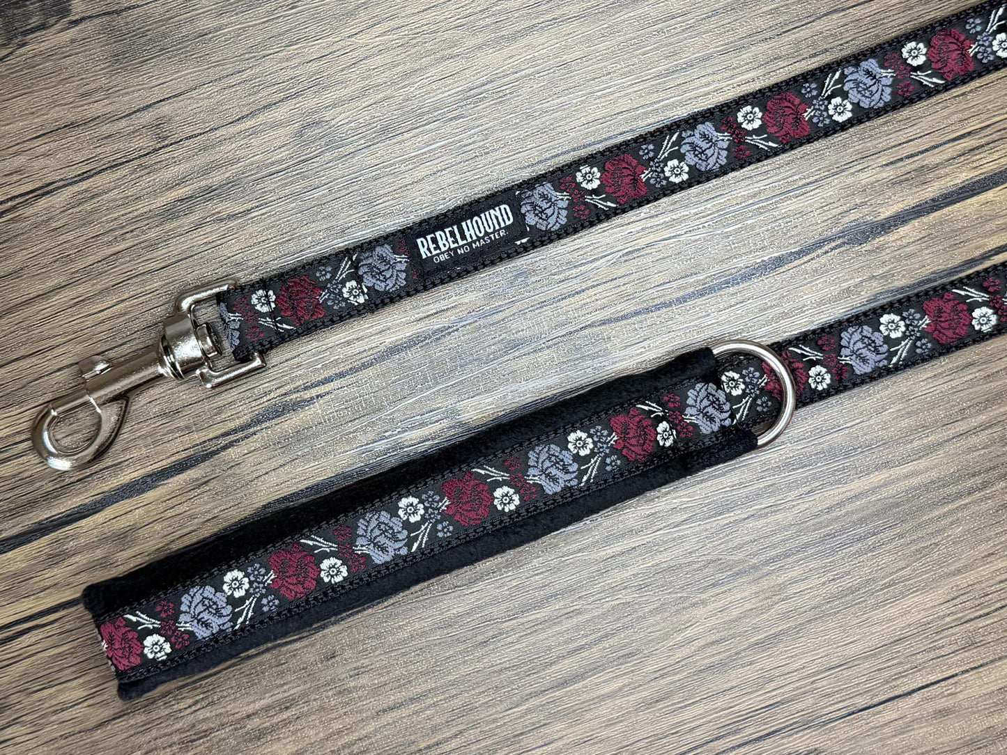 GOTHIC Floral Dog Lead