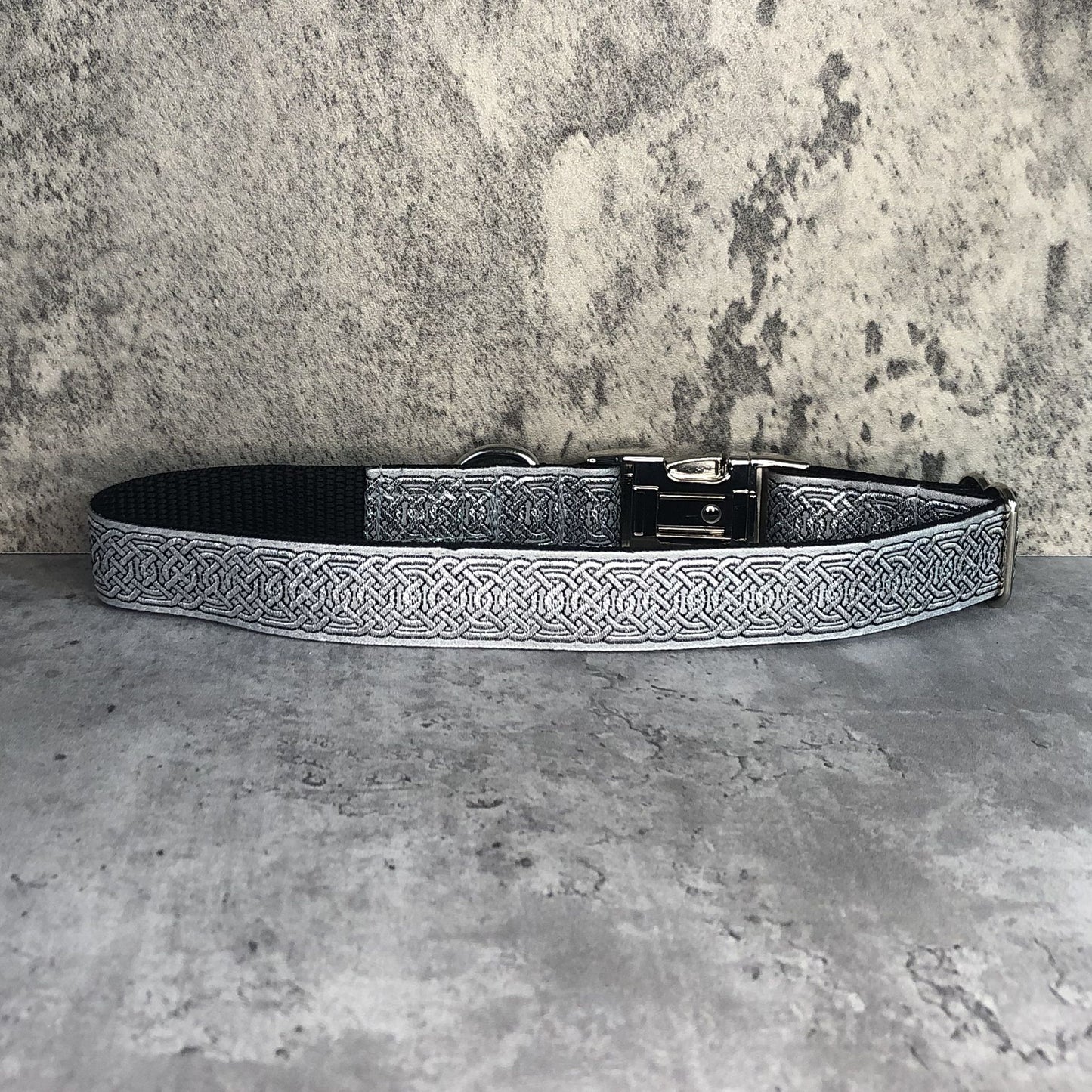 MORRIGAN Silver Celtic Knots Dog Collar