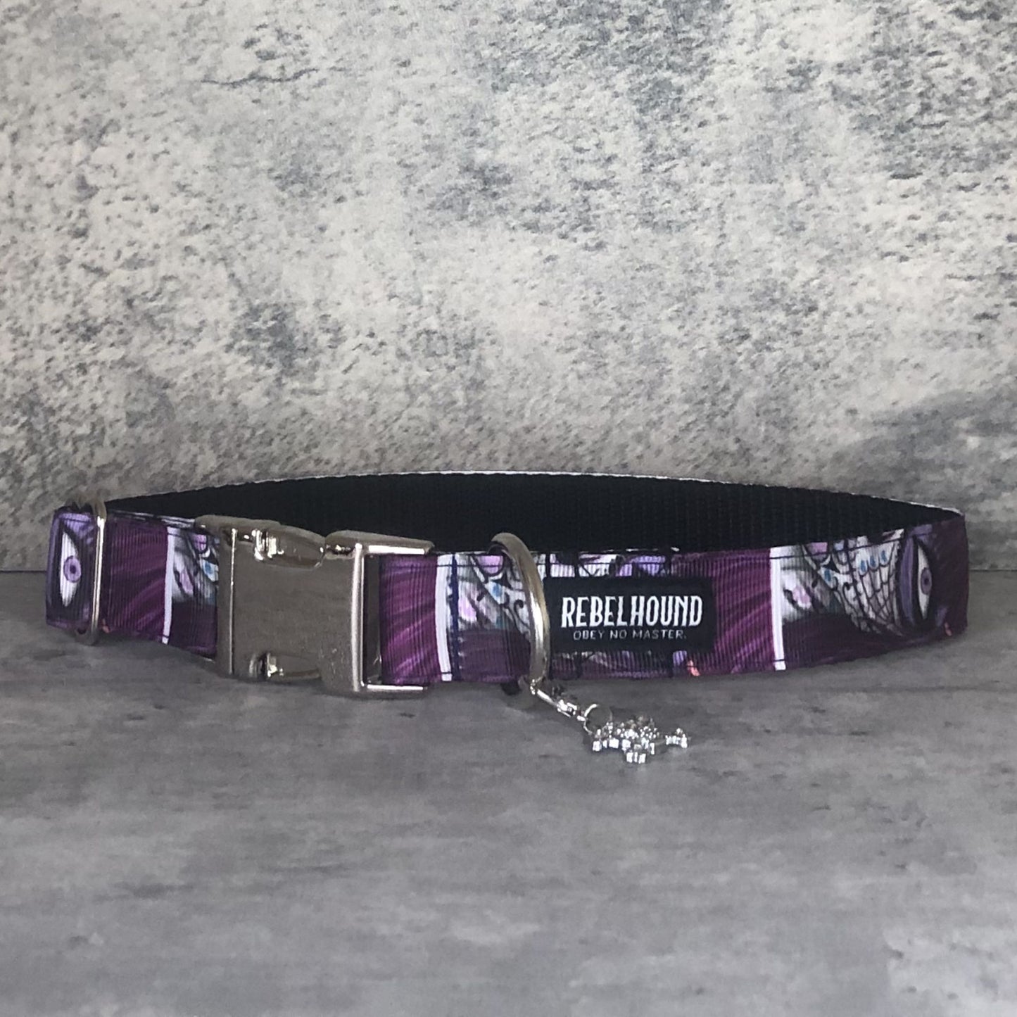 OCULUS Purple Sugar Skulls Dog Collar