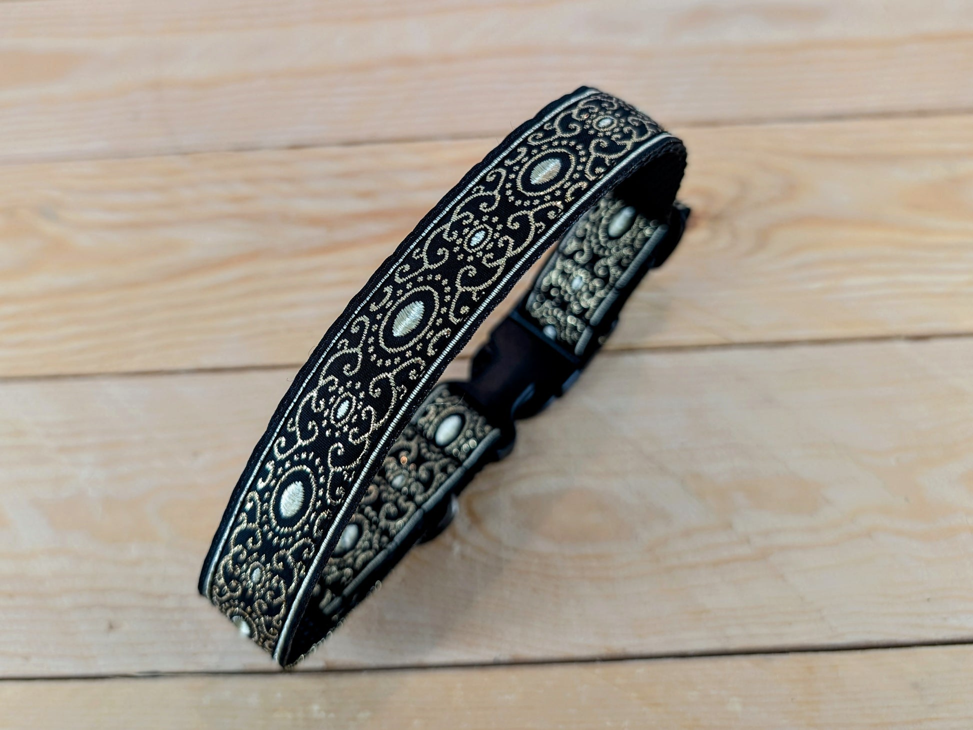 Black and Gold Patterned Dog Collar Top View