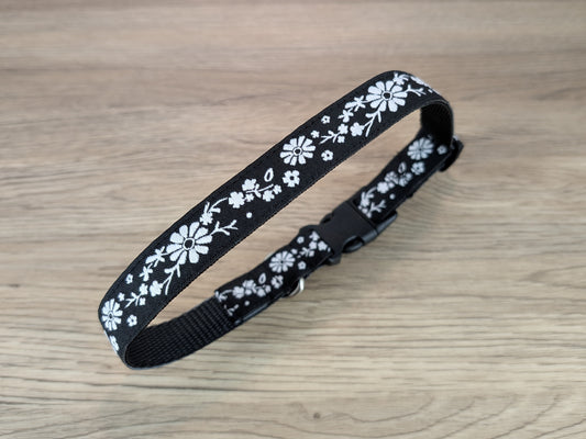 Black and White Floral Dog Collar