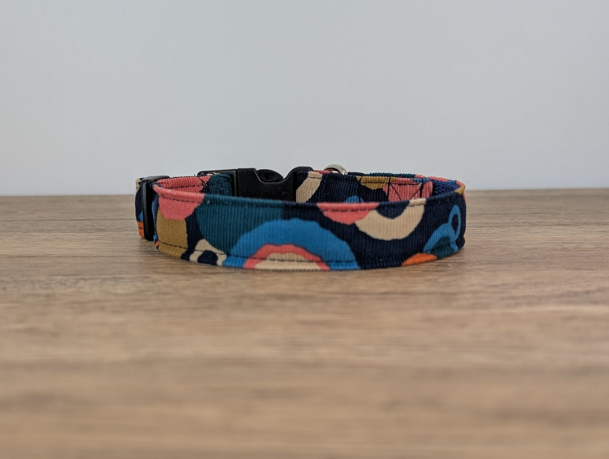 Blue Circles Retro Style Dog Collar