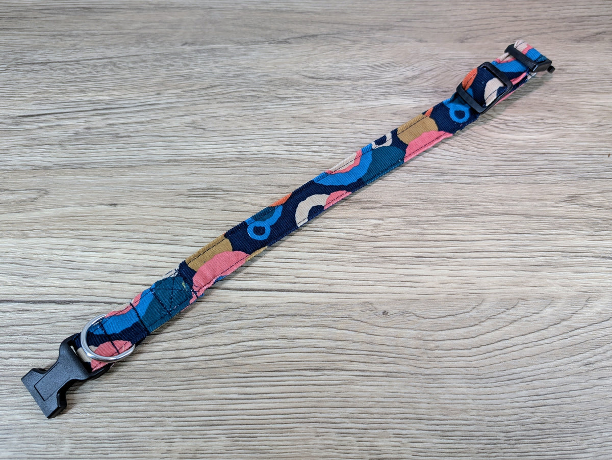 Blue Circles Retro Style Dog Collar