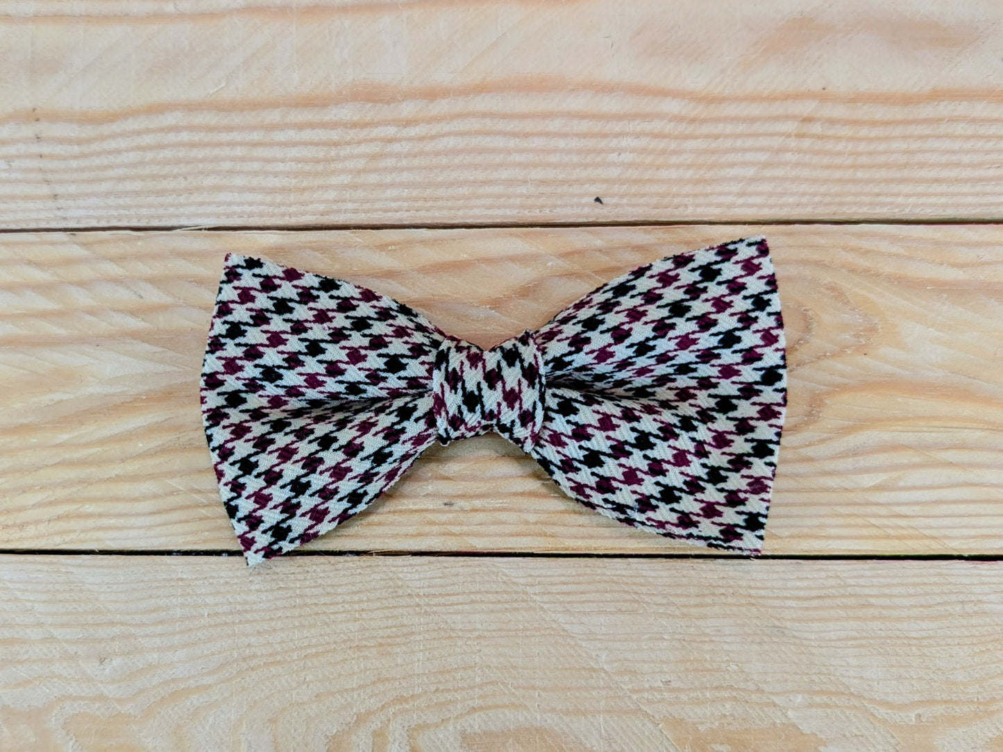 Brown Houndstooth Check Dog Bow Tie Straight