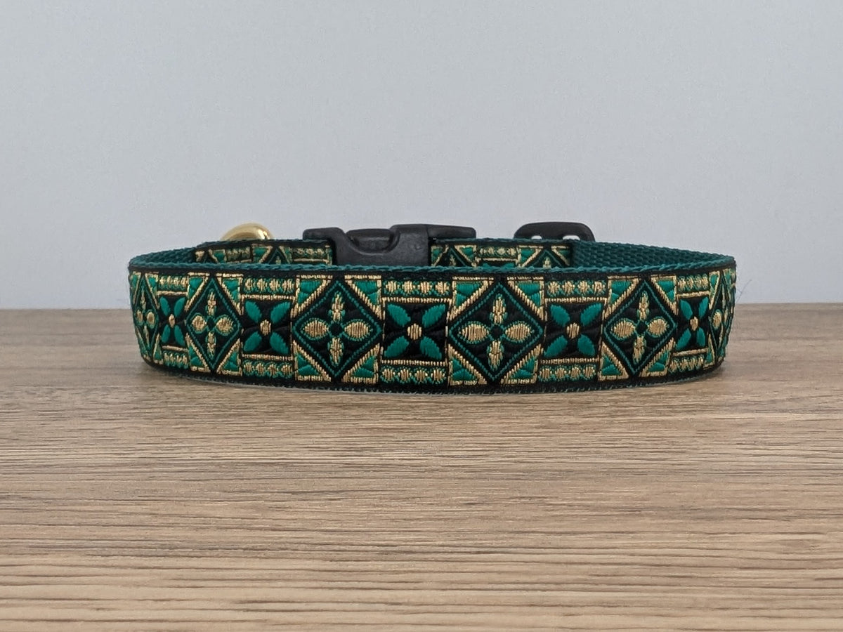 Green and Gold Dog Collar