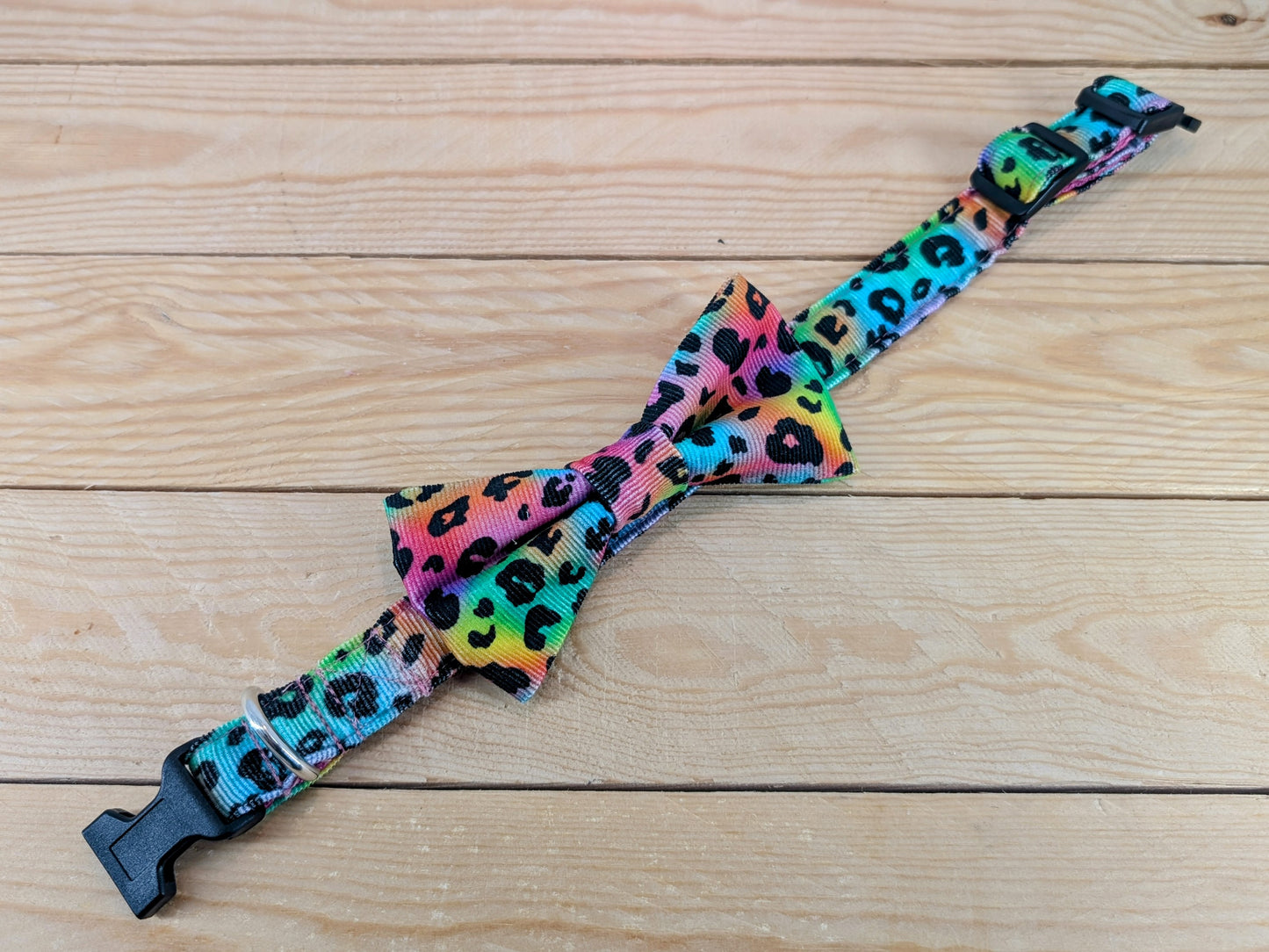 Multi-Coloured Leopard Print Bow Tie