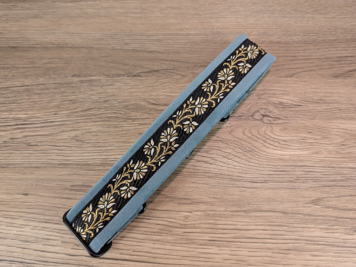 Duck Egg Blue Velvet Lined Martingale/Half-check Dog Collar