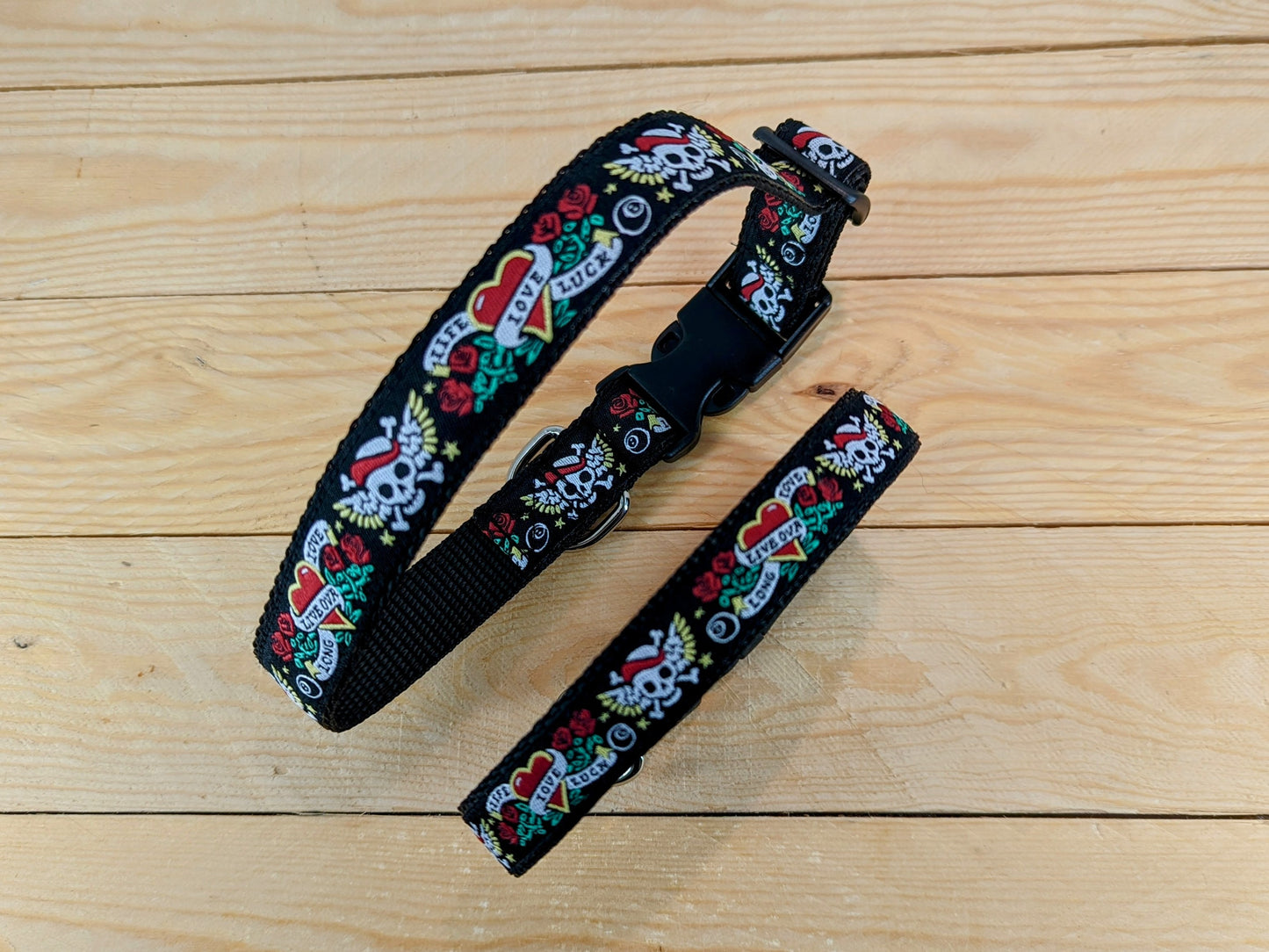 Skulls and Hearts Dog Collar