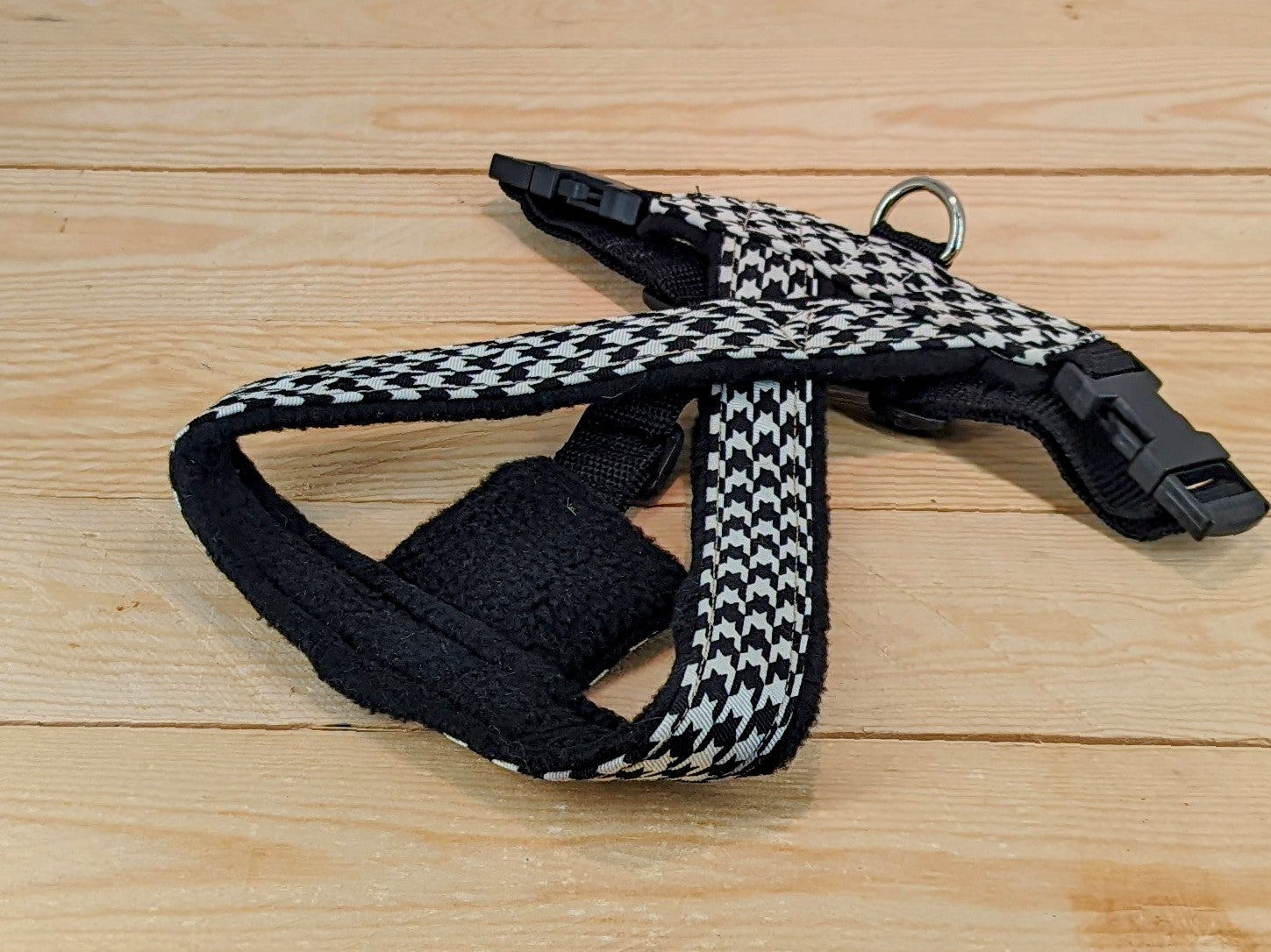 Black & White Houndstooth Check Dog Harness Flat View