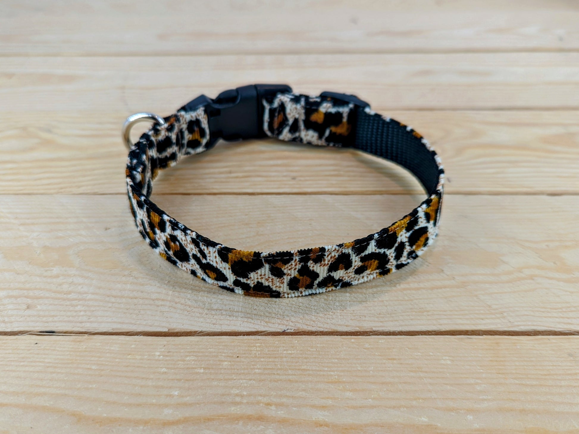 Leopard Print Dog Collar Top View